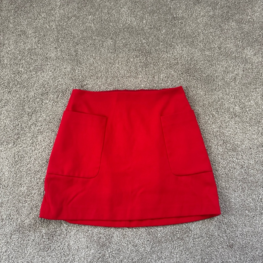 EXPRESS skirt red front pockets color size 8